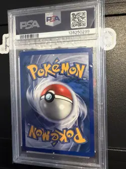 Pokemon Ivysaur Reverse Holo Legendary Collection 47/110 2002 PSA 5 - Image 2