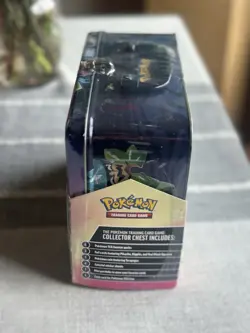 Pokemon TCG: Fall 2024 Collector Chest (Surging Sparks Theme) Pikachu Lunch Box - Image 3