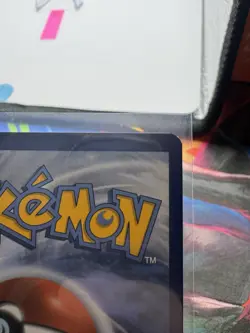 Pikachu Pokemon 2019 - Sun & Moon - Cosmic Eclipse - Secret Rare - 241/236 - Image 4