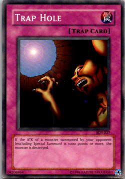 Yu-Gi-Oh! Trap Hole SDY-027 Unlimited Common Starter Deck: Yugi - Image 1