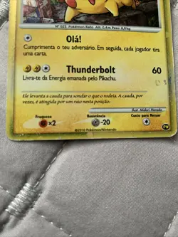 POKEMON PROMO CARD - PIKACHU WORLD COLLECTION PORTUGUESE (HOLO) RARE - Image 2