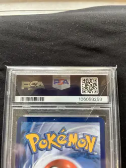Pokemon Fletchinder 199/193 SV02 Paldea Evolved Illustration Rare Holo PSA 10 - Image 4