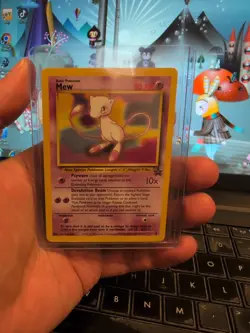 2000 Pokemon Promo Black Star #8 Mew Pokemon League - Image 1