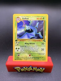 First Edition Golbat Fossil 34/62 Uncommon Vintage 1999 Pokemon TCG Card NM - Image 1
