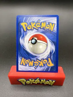 First Edition Golbat Fossil 34/62 Uncommon Vintage 1999 Pokemon TCG Card NM - Image 2