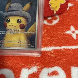 2023 POKEMON SVP EN PIKACHU/GREY FELT HAT POKEMON X VAN GOH 9 PSA MINT AUTHENTIC - Image 4
