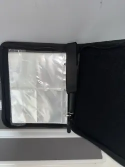 Pokemon folder to hold all of your card new condition holds up to 400 cards - Image 3