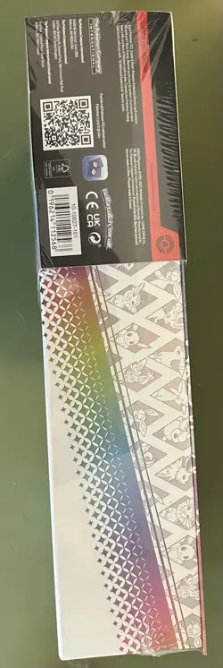 Pokemon Scarlet & Violet Prismatic Evolutions Super Premium Collection Box Eevee - Image 3