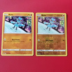 090/185 Riolu Reverse Holo Set Pair Vivid Voltage Pokemon TCG cards Bundle swsh - Image 2