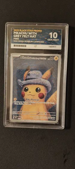 Pokemon x Van Gogh Museum: Pikachu with Grey Felt Hat Carte Promo - 290-85689 820650856891 - Image 1