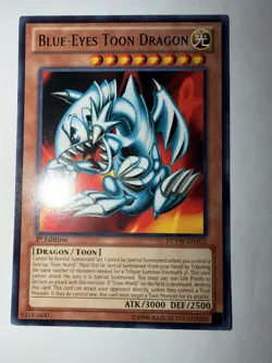Yu-Gi-Oh Blue-Eyes Toon Dragon LCYW-EN103 - Image 1