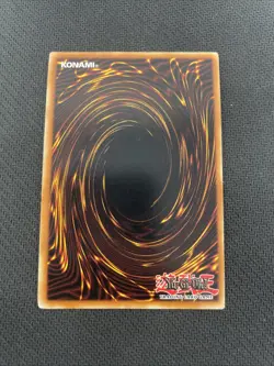 Yugioh Red Eyes B Dragon SDJ-001 1st Edition Holo Card Joey Deck - Image 2