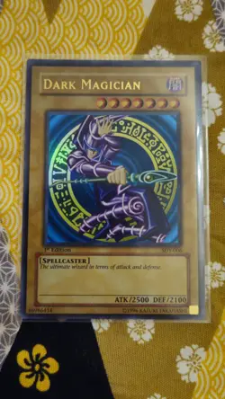 Yu-Gi-Oh! Dark Magician 1st Edition Asian English Ultra Rare SDY-006 - Image 2