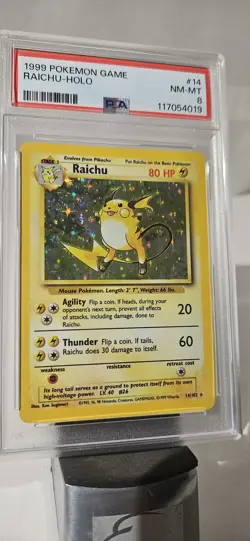 1999 Pokemon Base Set ( RAICHU HOLO) GRADED PSA-8 CARD # 14/102 - Image 2