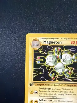 1st Edition Magneton 26/62 Fossil Set Rare Vintage 1999 Pokemon Card - Image 2