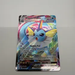 Pokemon TCG Vaporeon VMAX Evolving Skies Holo Ultra Rare 030/203 NM - Image 2