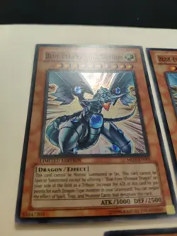 3x Yugioh! Blue-Eyes Shining Dragon MOV-EN001 Super Rare Promo LP/MP - Image 3