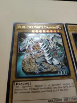 2x Blue-Eyes White Dragon YSKR-EN001 Ultimate Rare Unlimited VLP - Image 3