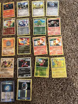 Pokemon TCG Assorted LOT of 33 (incl. 16 holos, 6 rares, list in desc.) - Image 3