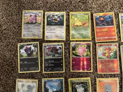 Pokemon TCG Assorted LOT of 33 (incl. 16 holos, 6 rares, list in desc.) - Image 4