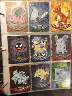 Vtg 1999 Topps Pokemon Card Collection Lot 70x Charizard, Holos - Image 2