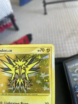 Pokemon TCG Zapdos Holo Secret Rare Card 150/147 Supreme Victors - Image 2