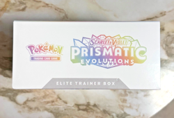 Pokemon TCG Prismatic Evolutions ETB Elite Trainer Box New (small tear on side) - Image 2
