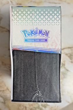 Pokemon TCG Prismatic Evolutions ETB Elite Trainer Box New (small tear on side) - Image 5