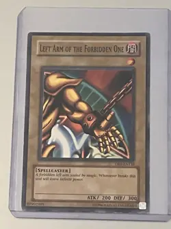 Yu-Gi-Oh! Left Arm of the Forbidden One DB1-EN138 Dark Beginning 1 (2004) NM - Image 1