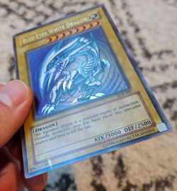 Blue-Eyes White Dragon SDK-001 Starter Deck: Kaiba Unlimited - Image 2