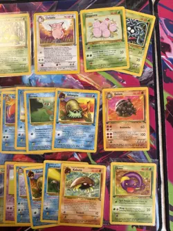 Vintage Pokemon 27 Card Lot Fossil 1st Edition Jungle Base Set 2 LP-MP See Pics - Image 2