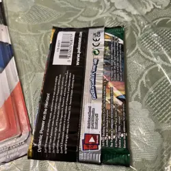 Pokemon TCG - Evolving Skies Booster Pack Sword & Shield - Image 3
