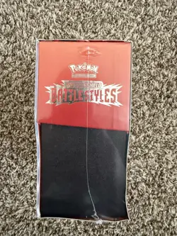 Pokemon Sword & Shield Battle Styles Red Elite Trainer Box ETB Read Description - Image 3