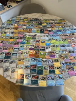 Pokemon TCG HUGE BULK LOT 2650+ Cards,650 Holos/Reverse, 2000 CommonsPack Fresh - Image 1