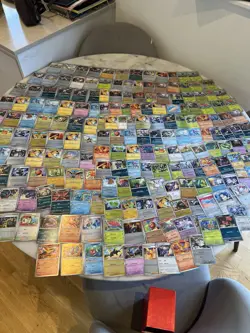 Pokemon TCG HUGE BULK LOT 2650+ Cards,650 Holos/Reverse, 2000 CommonsPack Fresh - Image 2