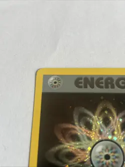 Rainbow Energy Holo 17/82 - Team Rocket Set - Vintage - Pokemon TCG - Image 3