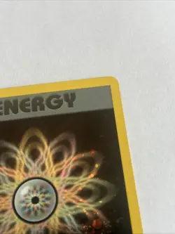 Rainbow Energy Holo 17/82 - Team Rocket Set - Vintage - Pokemon TCG - Image 4