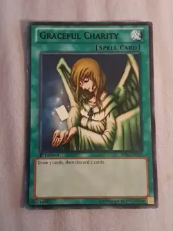 Graceful Charity BP02-EN137 Battle Pack 2: War of the Giants 1st Edition LP - Image 1