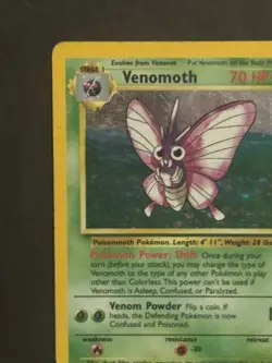Omot - Venomoth (13/64) Pokemon Karte - Jungle Set / Dschungel Set Holo Vintage - Image 2
