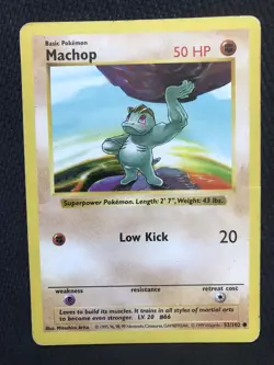 Shadowless Machop 052/102 Common Base Set Pokemon TCG - Image 1