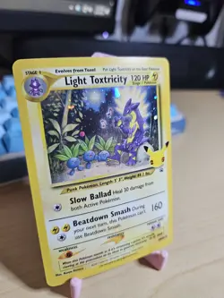 Light Toxtricity SWSH137 SWSH: Sword & Shield Promo Cards Holo - Image 2