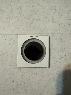 Pokemon TCG flip coin Cyndaquil gold non-holo Daybreak theme deck - Image 2