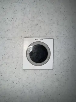 Pokemon TCG flip coin Cyndaquil gold non-holo Daybreak theme deck - Image 4