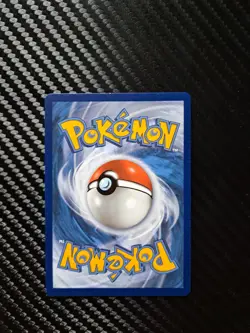 Umbreon Gold Star 17/17 - Pokemon Celebrations 25th Anniversary Holo Rare - Image 2
