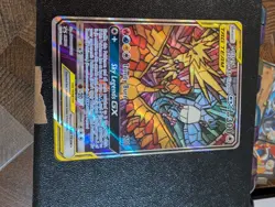 Pokemon TCG Hidden Fates Moltres, Zapdos, Articuno GX SM210 + Pikachu 151 - Image 2