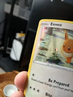Pokemon TCG Eevee SWSH190 (HOLO SWIRL) Sword & Shield Cosmos Holo Promo - Image 3