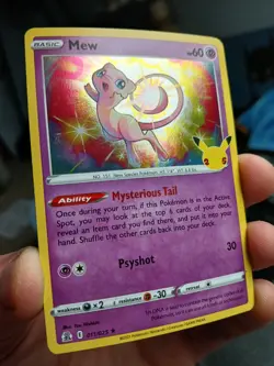 Pokemon TCG Mew 011/025 Celebrations 25th Anniversary Holo Rare NM - Image 3
