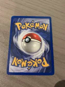 Lass 104/130 Trainer Pokemon Card WOTC Vintage Base Set 2 - Image 3