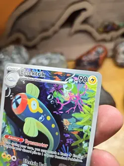Pokemon TCG Eelektrik IR 114/086 SV Black Bolt English Nm - Image 4