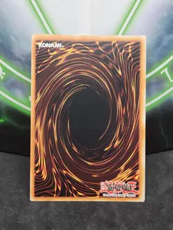 Yugioh Dark Magician Girl YGLD-ENB03 Ultra Rare 1st Edition NM - Image 2